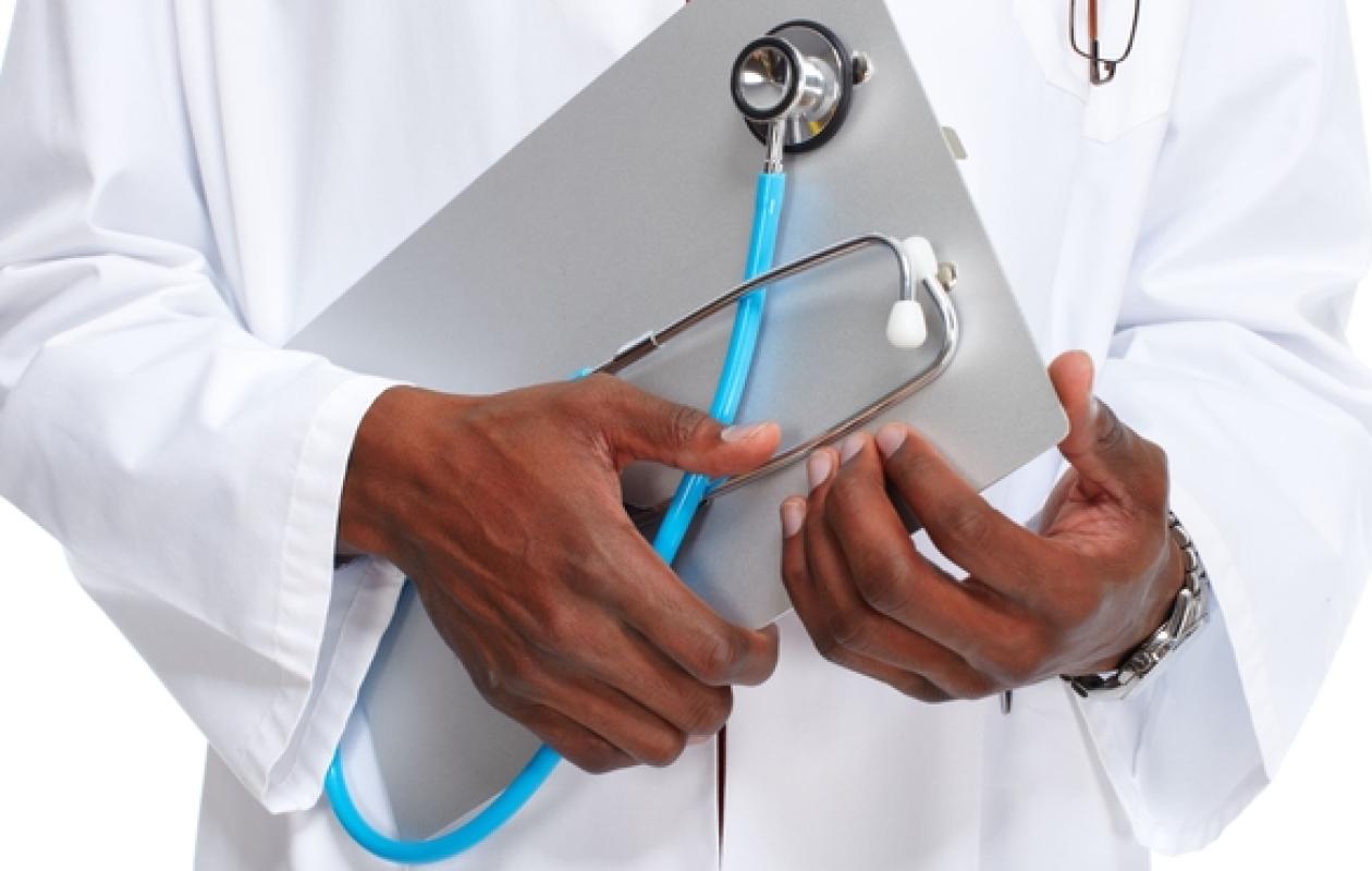 Structures sanitaires au Sénégal : déficit de près de 950 médecins spécialistes