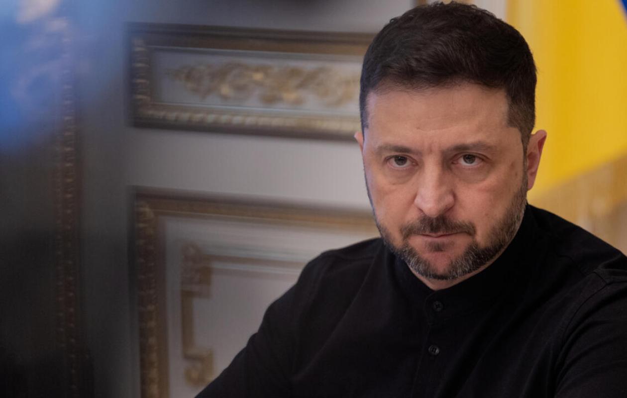 Ukraine: six morts dans une attaque russe, Kiev frappe un port sur la Mer Noire