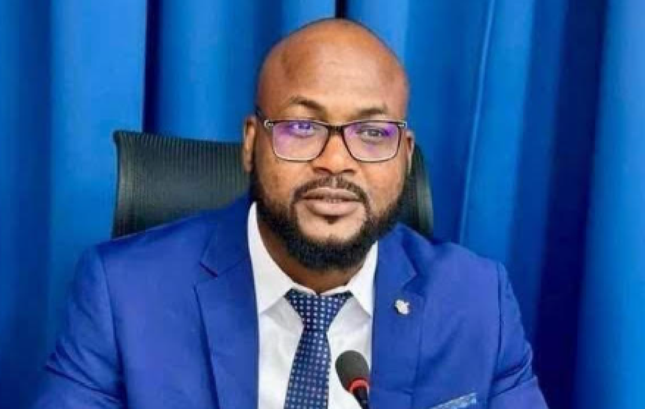 5 avions L410NG : Guy Marius Sagna, vous avez tout faux, (Alpha Oumar Sow)