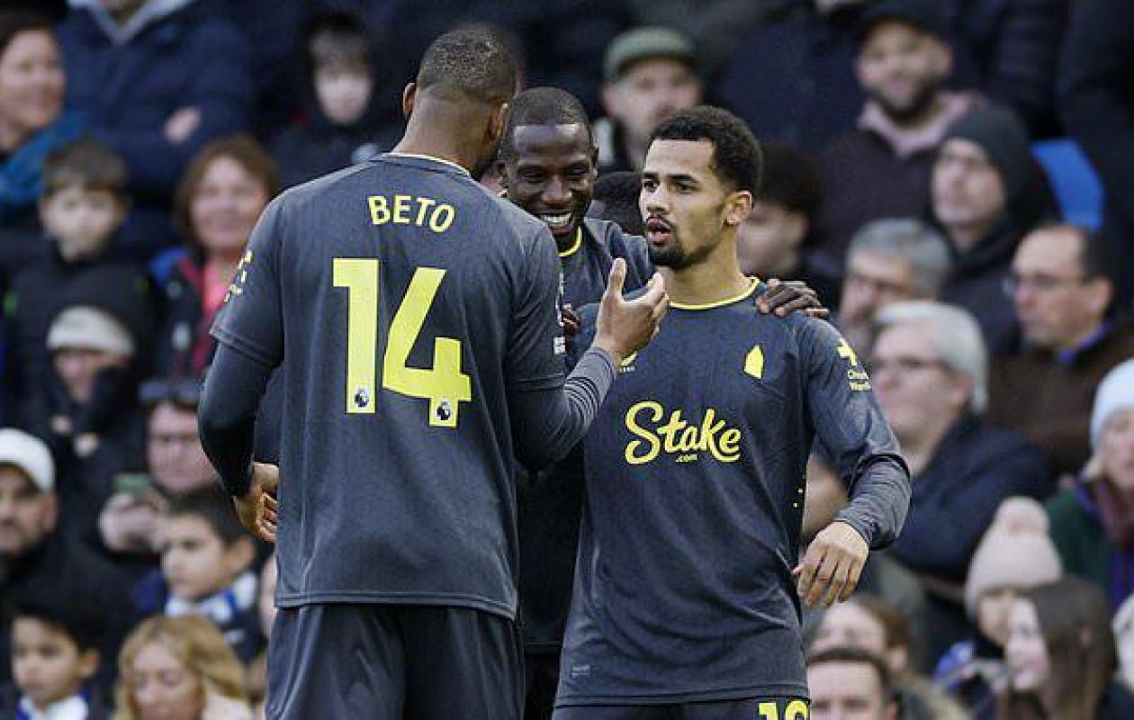 Premier League (10e journée) : Splendide but d’Iliman Ndiaye pour Everton face à Sunderland