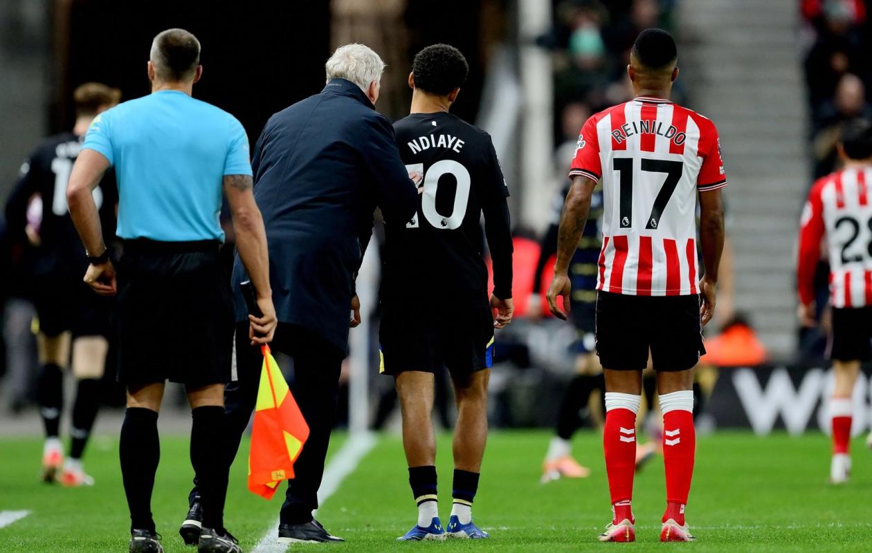 Sénégal - Brésil : L'entraîneur David Moyes donne des nouvelles de Iliman Ndiaye, sorti sur blessure