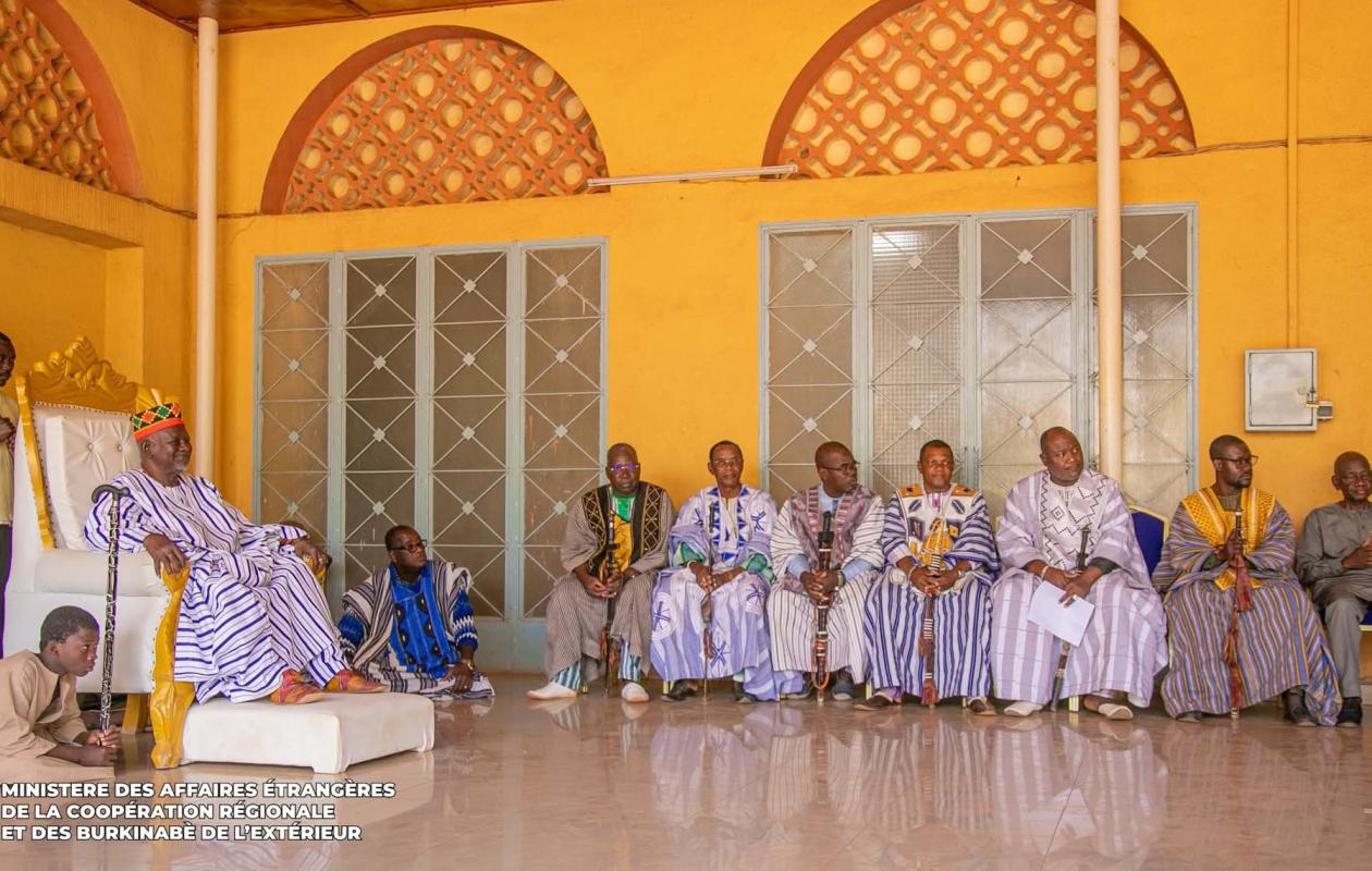 Burkina Faso : Sa Majesté le Mogho Naaba s’engage pour l’intégration des Afro-descendants