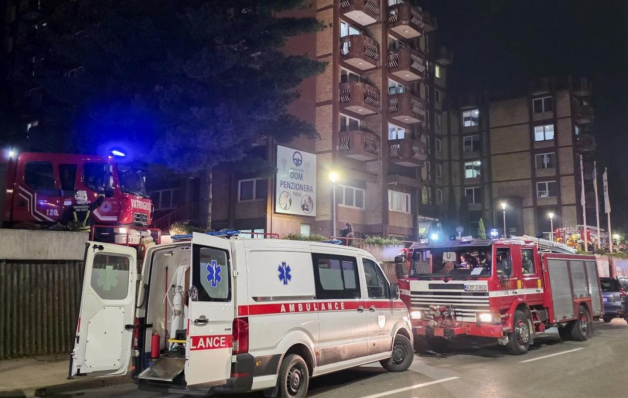 Bosnie: onze morts et plus de 30 blessés dans l'incendie d'une maison de retraite