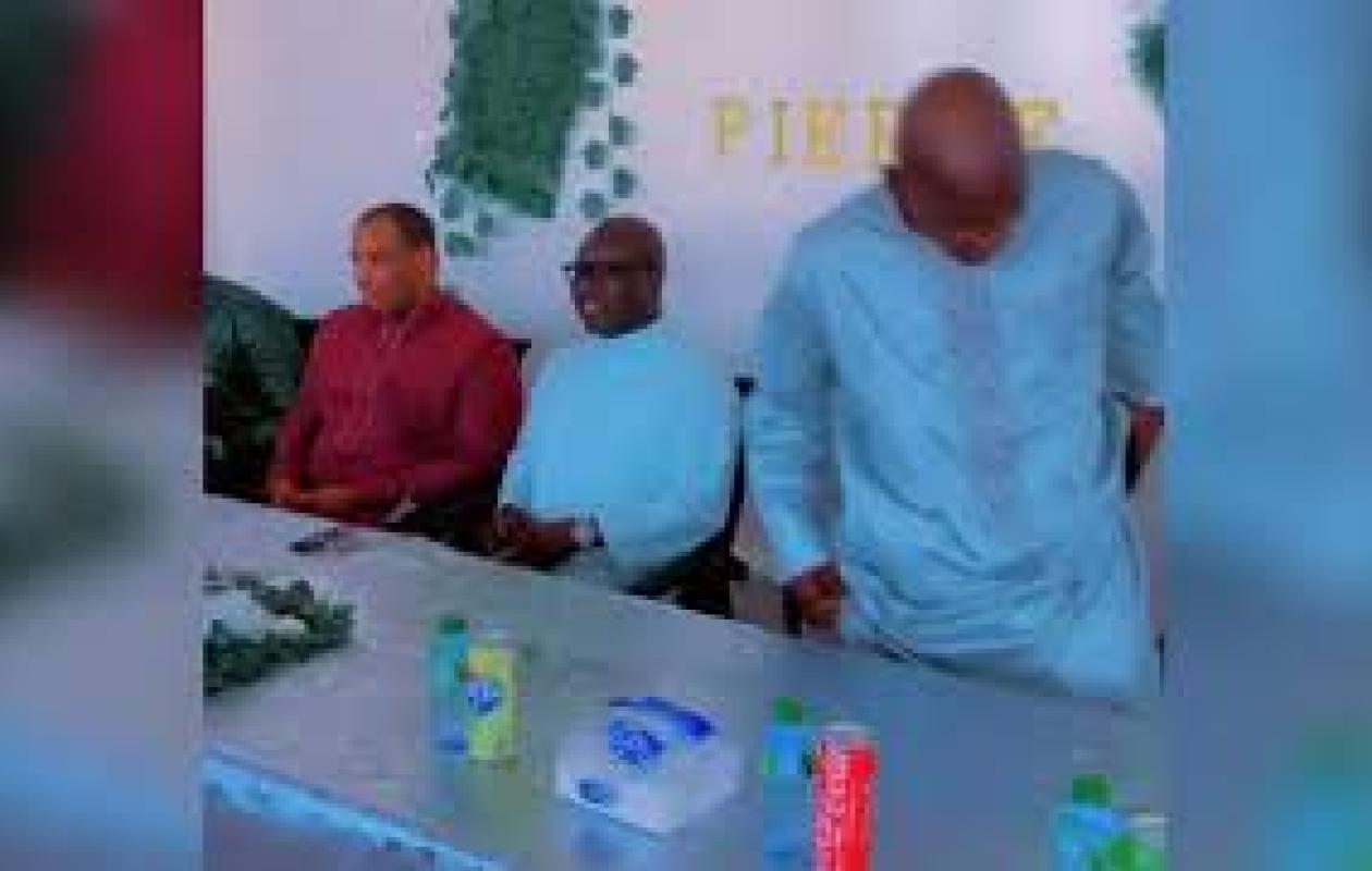 Les adieux émouvants de Pierre Édouard à Walf