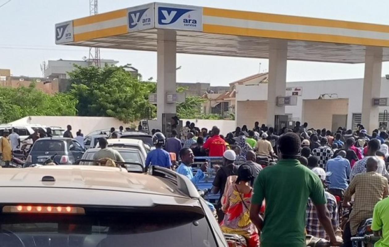 Mali : Suspendus à cause de la pénurie de carburant, les cours reprennent dans les écoles le…