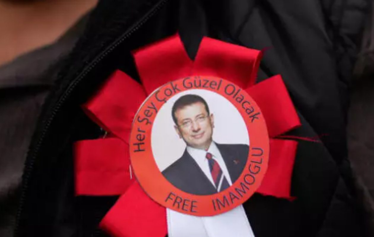 Turquie: le maire déchu d'Istanbul Ekrem Imamoglu poursuivi pour 142 infractions