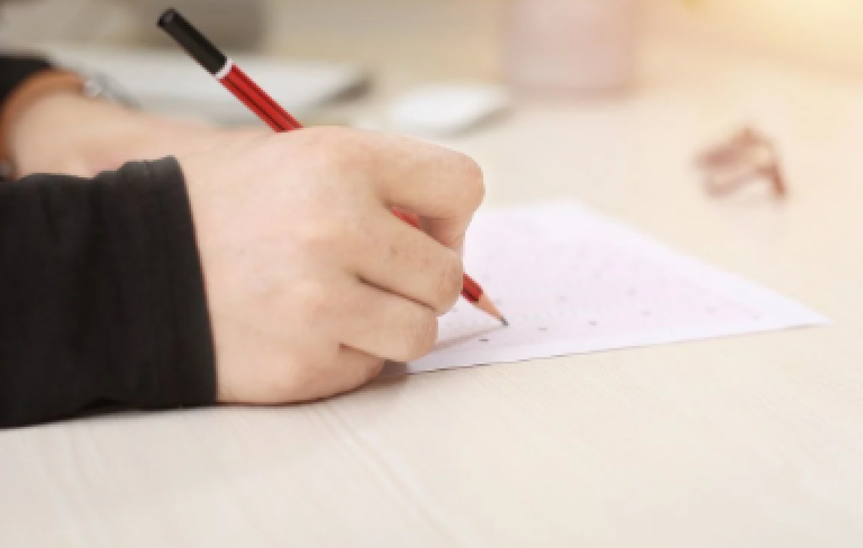 Royaume-Uni : Un candidat passe le Code de la route pour la 128e fois... et échoue encore