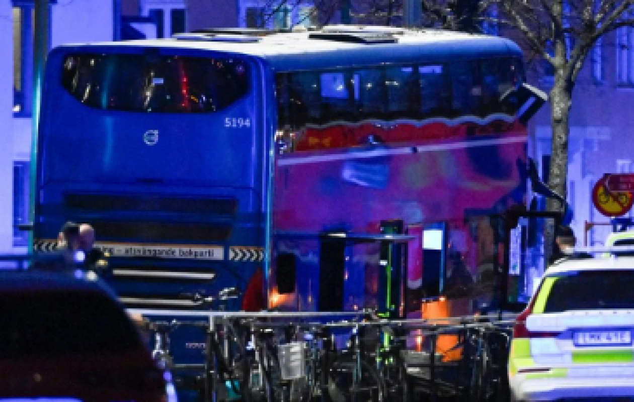 Suède : Un bus fonce sur des piétons, trois morts et plusieurs blessés à Stockholm