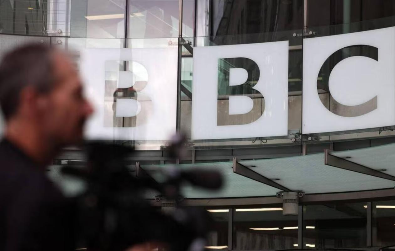 Trump dit qu'il va poursuivre la BBC en justice pour un montant allant jusqu'à 5 milliards de dollars