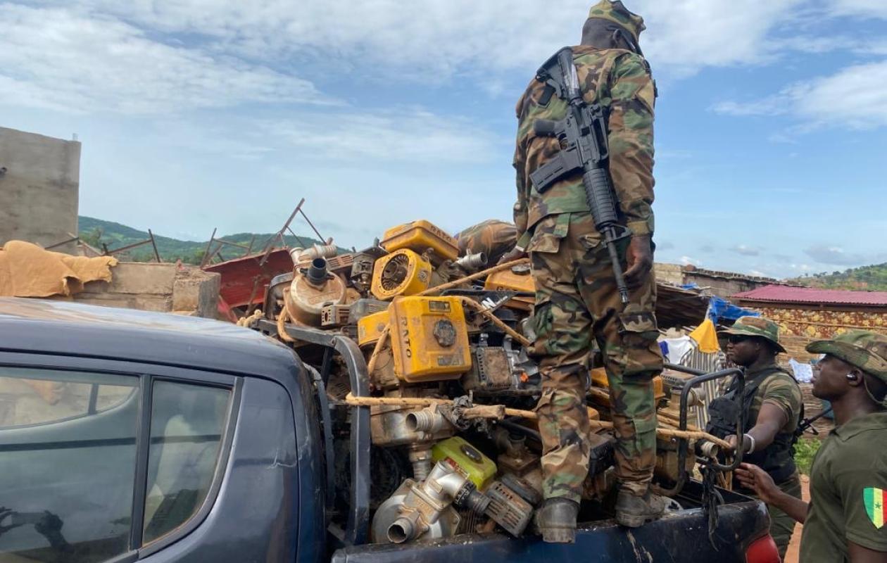 ORPAILLAGE CLANDESTIN : La gendarmerie démantèle un site à Kédougou, 17 individus arrêtés