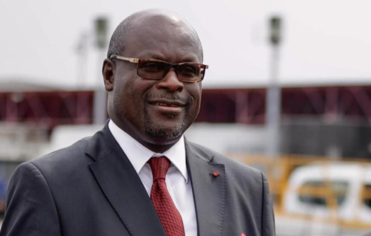 Gabon : Michel Régis Onanga Ndiaye élu président de l’Assemblée nationale