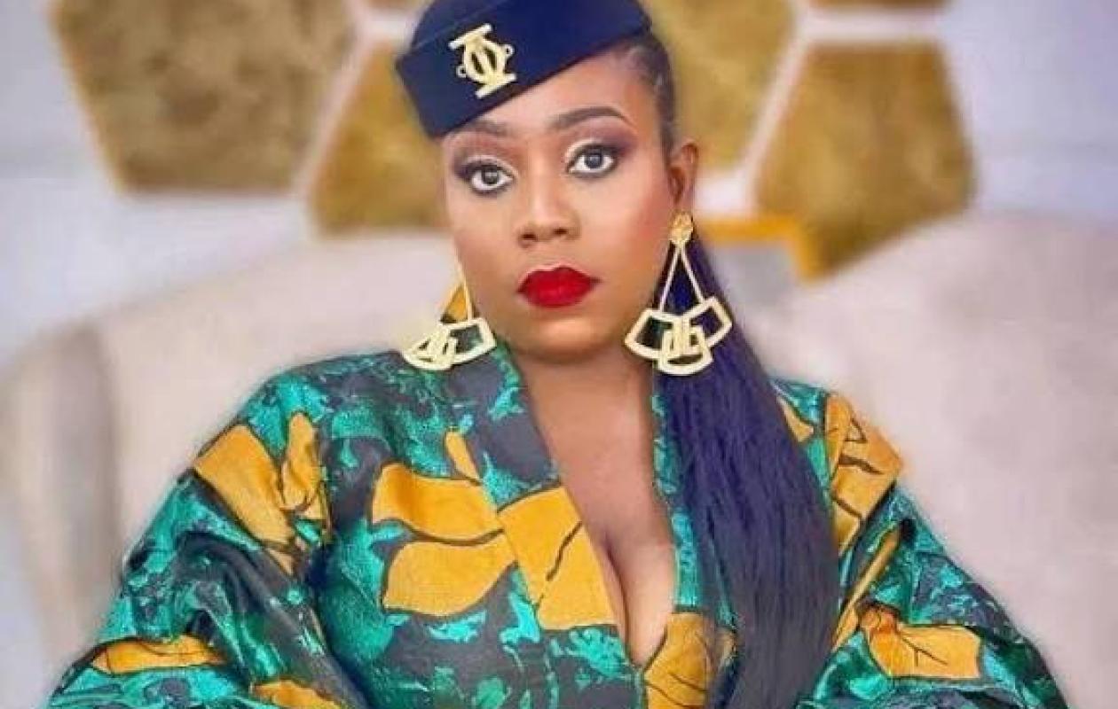 Fatou Kiné Cissé libérée : la Cour d’appel réduit sa peine à trois mois ferme