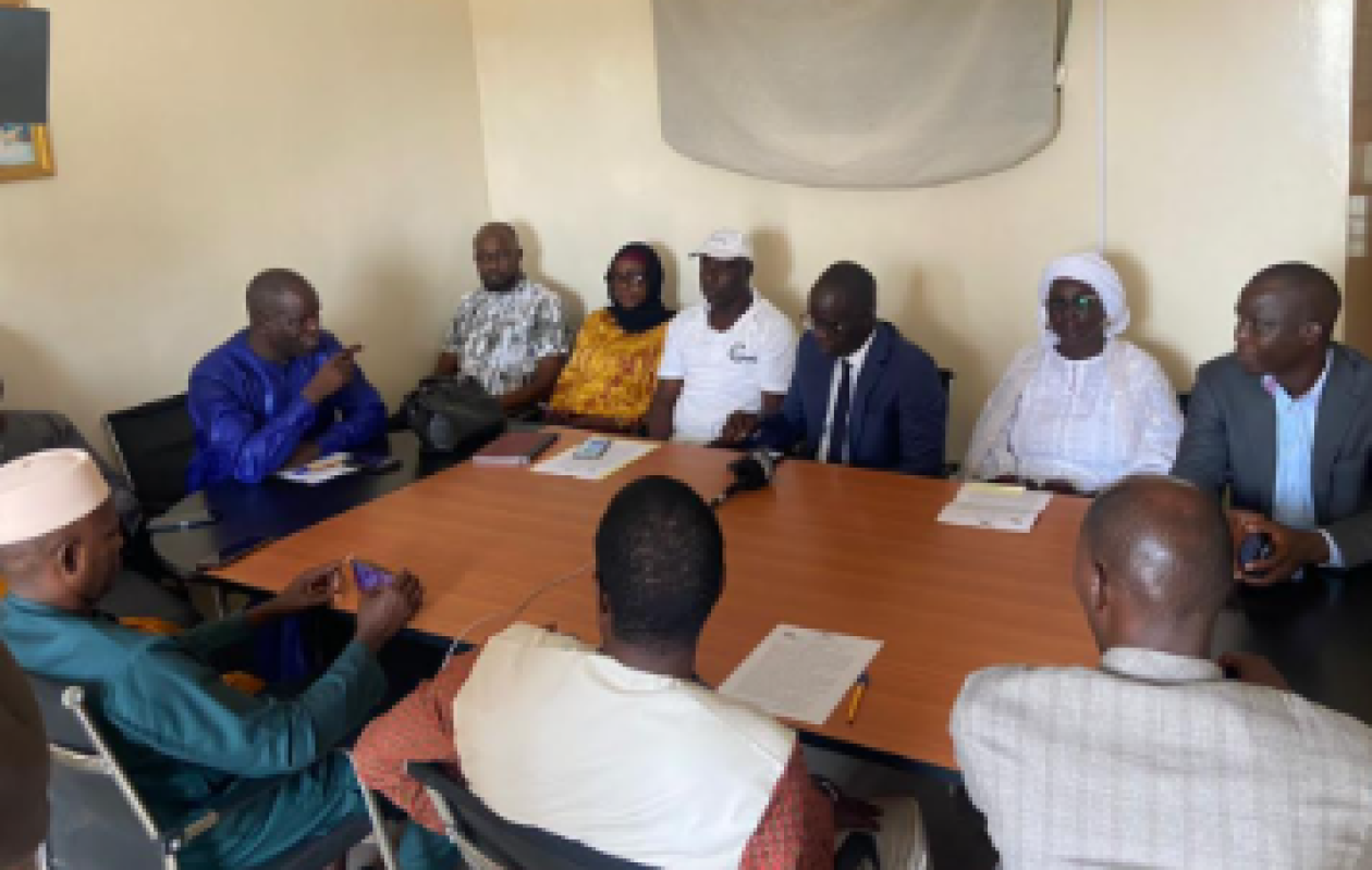 Fonctionnement des CRFPE : La grogne du Collectif des formateurs du moyen secondaire du Sénégal ( COFOMSS)