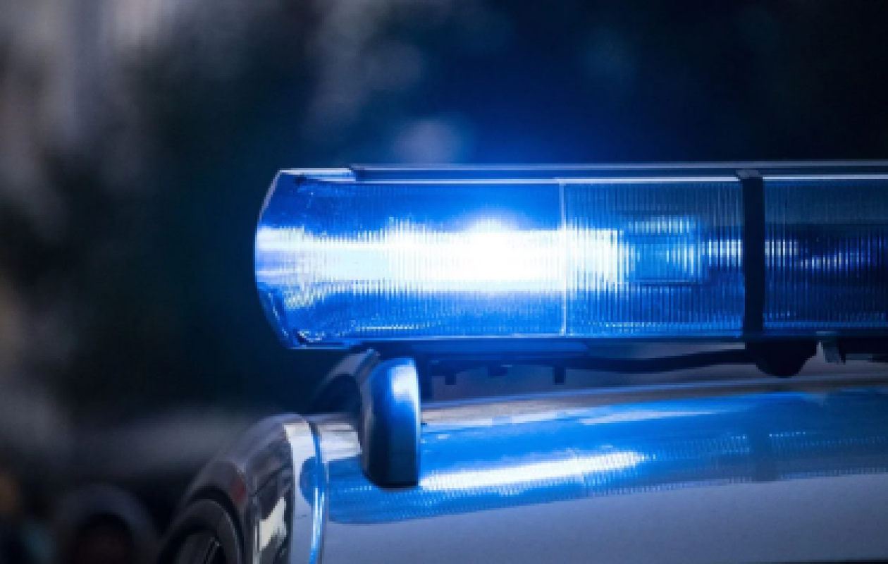 Après une collision, elle roule avec le corps d’un piéton sous sa voiture pendant cinq kilomètres