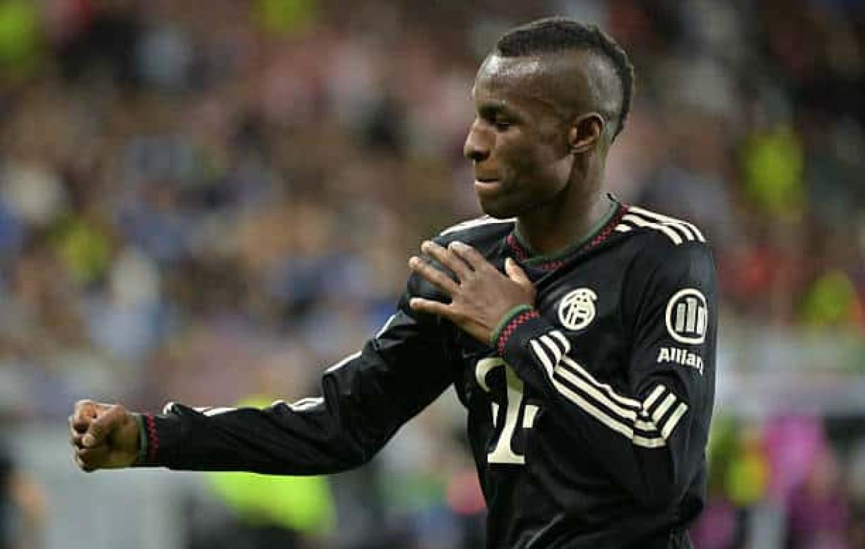 Buteur avec le Bayern Munich : Nicolas Jackson dans un nuage