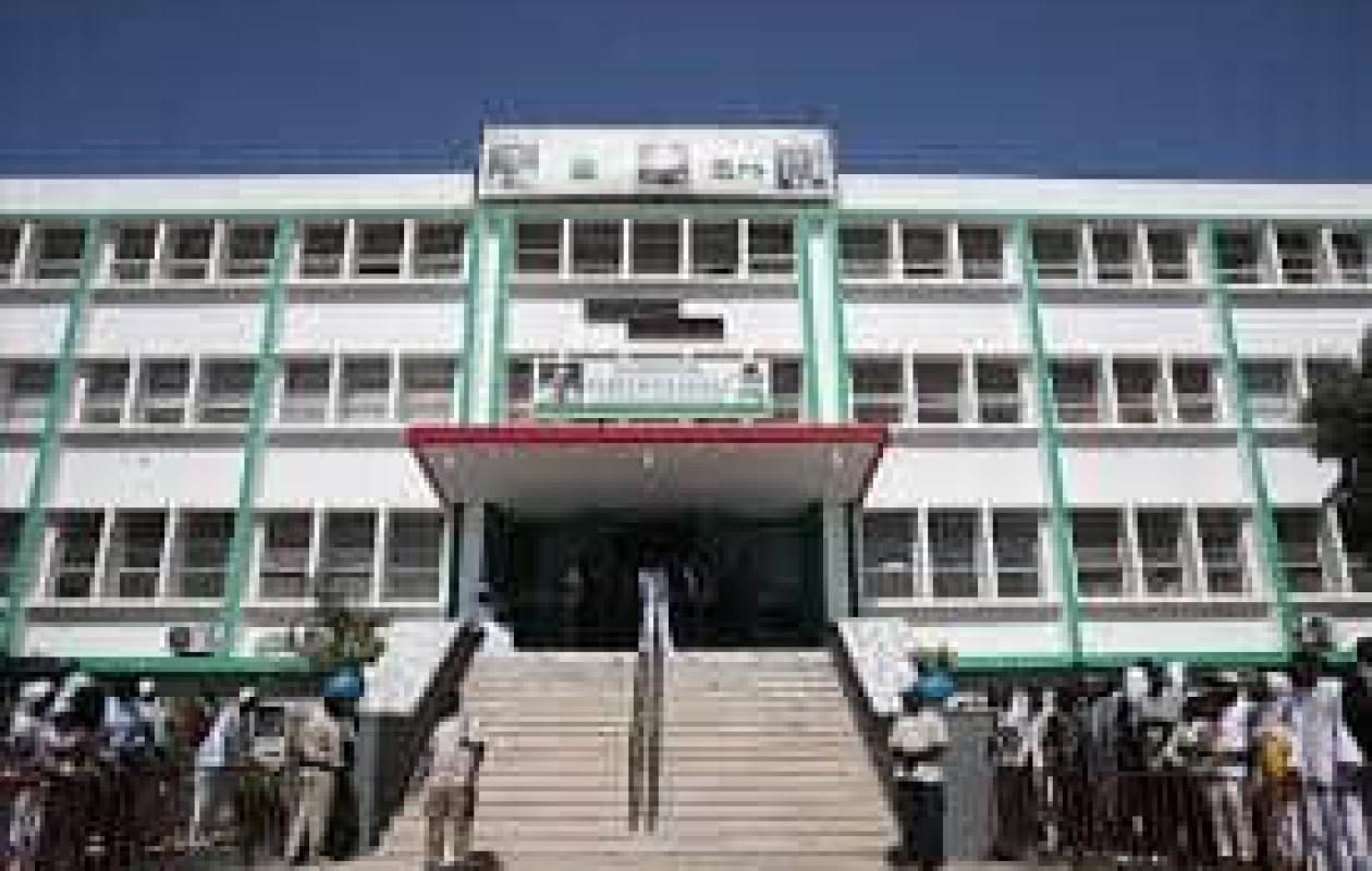 Crise nationale : le Parti socialiste sonne l’alerte et appelle à “mettre fin à la récréation”