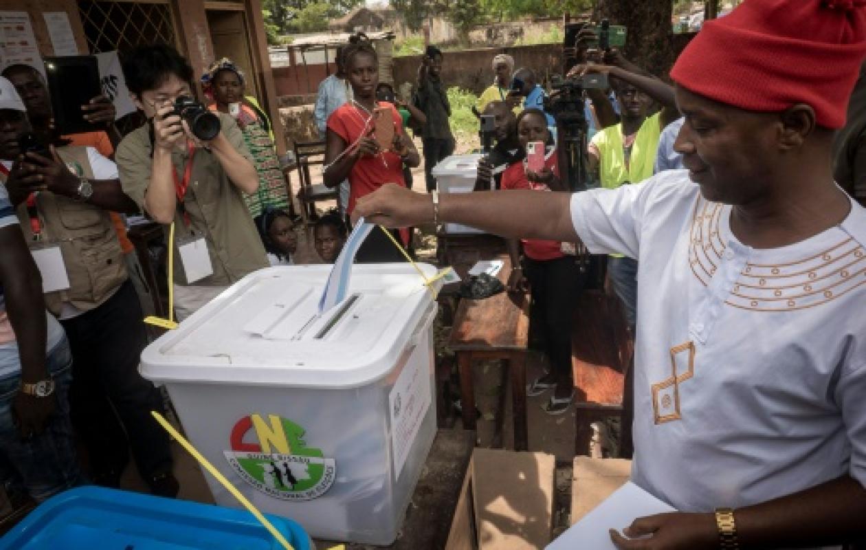 Bissau vote dans le calme, petite affluence dans les bureaux