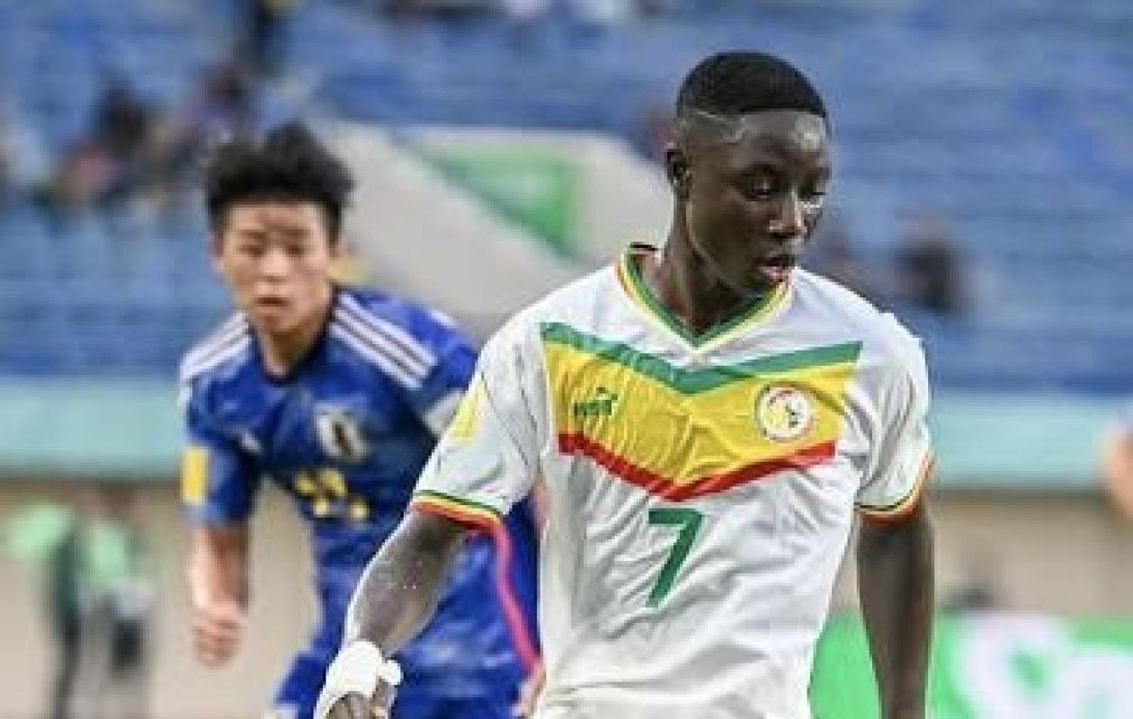 Transfert : la pépite de Diambars, Yaya Diémé rejoint officiellement  RC Strasbourg