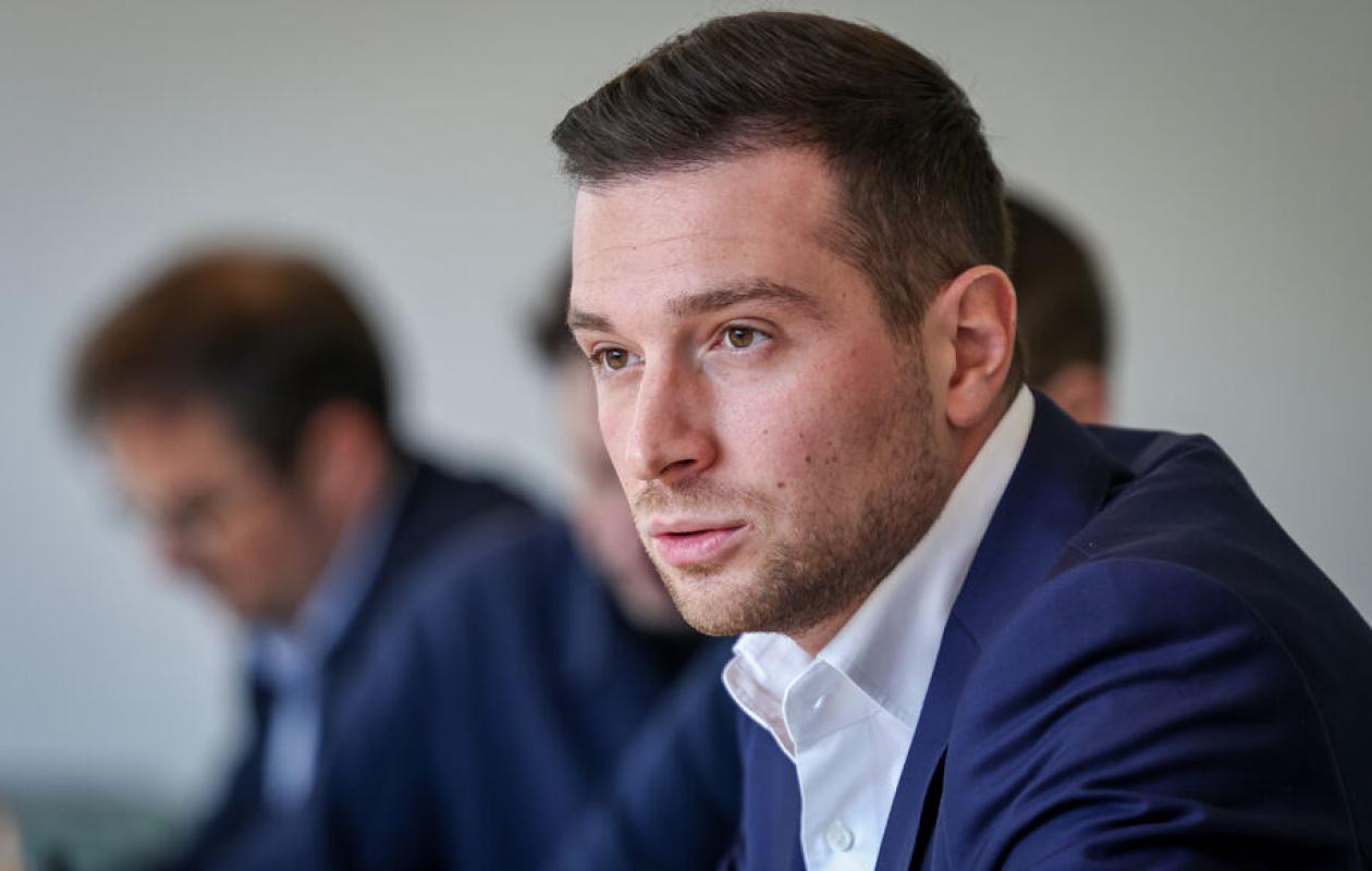 Présidentielle 2027 en France : Jordan Bardella l'emporterait quel que soit son adversaire au second tour, selon un sondage