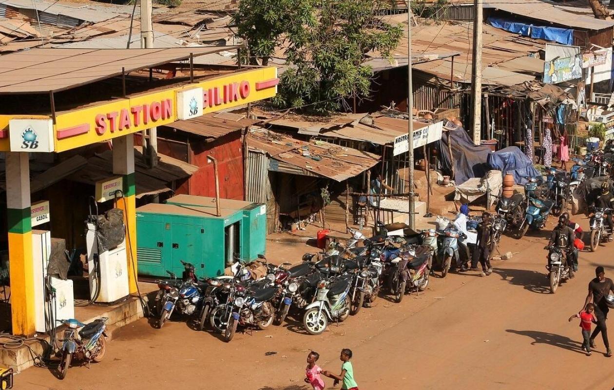 Mali : nette amélioration à Bamako de l'approvisionnement en carburant