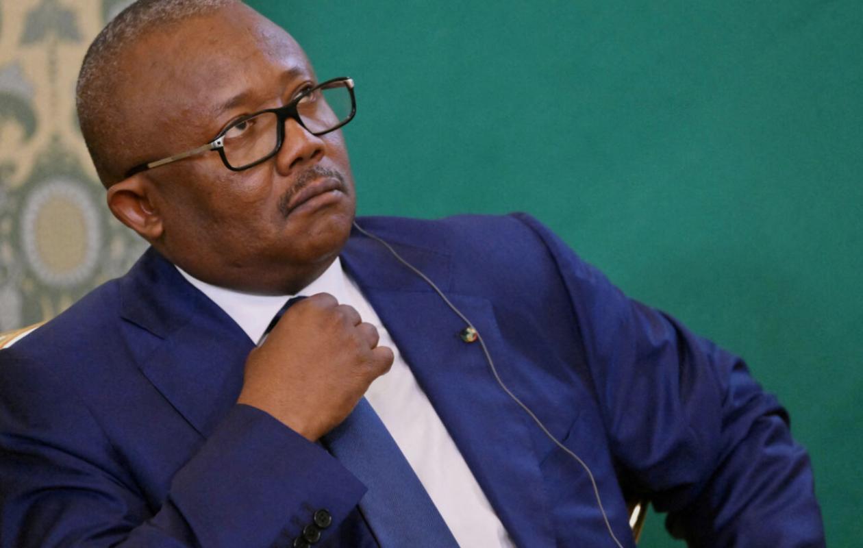 Affaire Embaló : pourquoi le ministre Cheikh Niang a été interrompu à l’Assemblée nationale