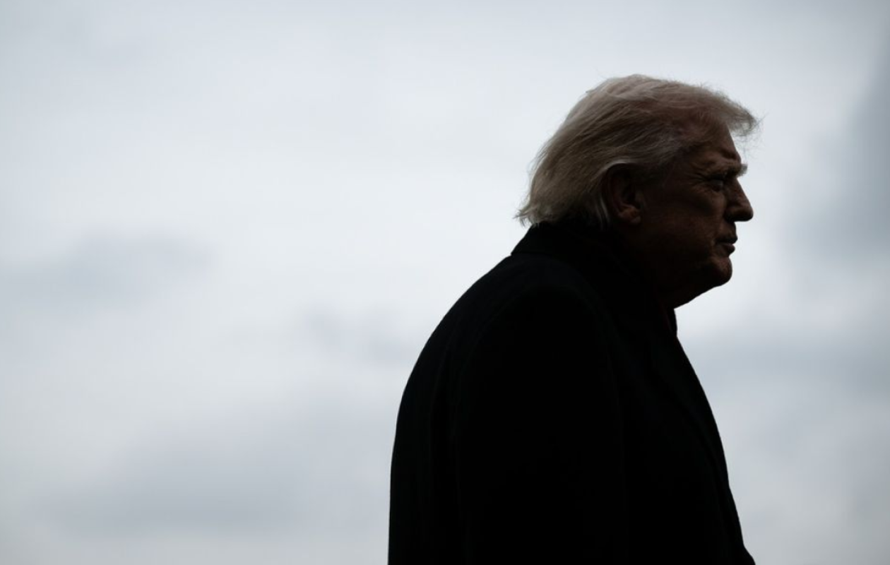 Trump avertit Israël de ne pas "interférer" avec la Syrie