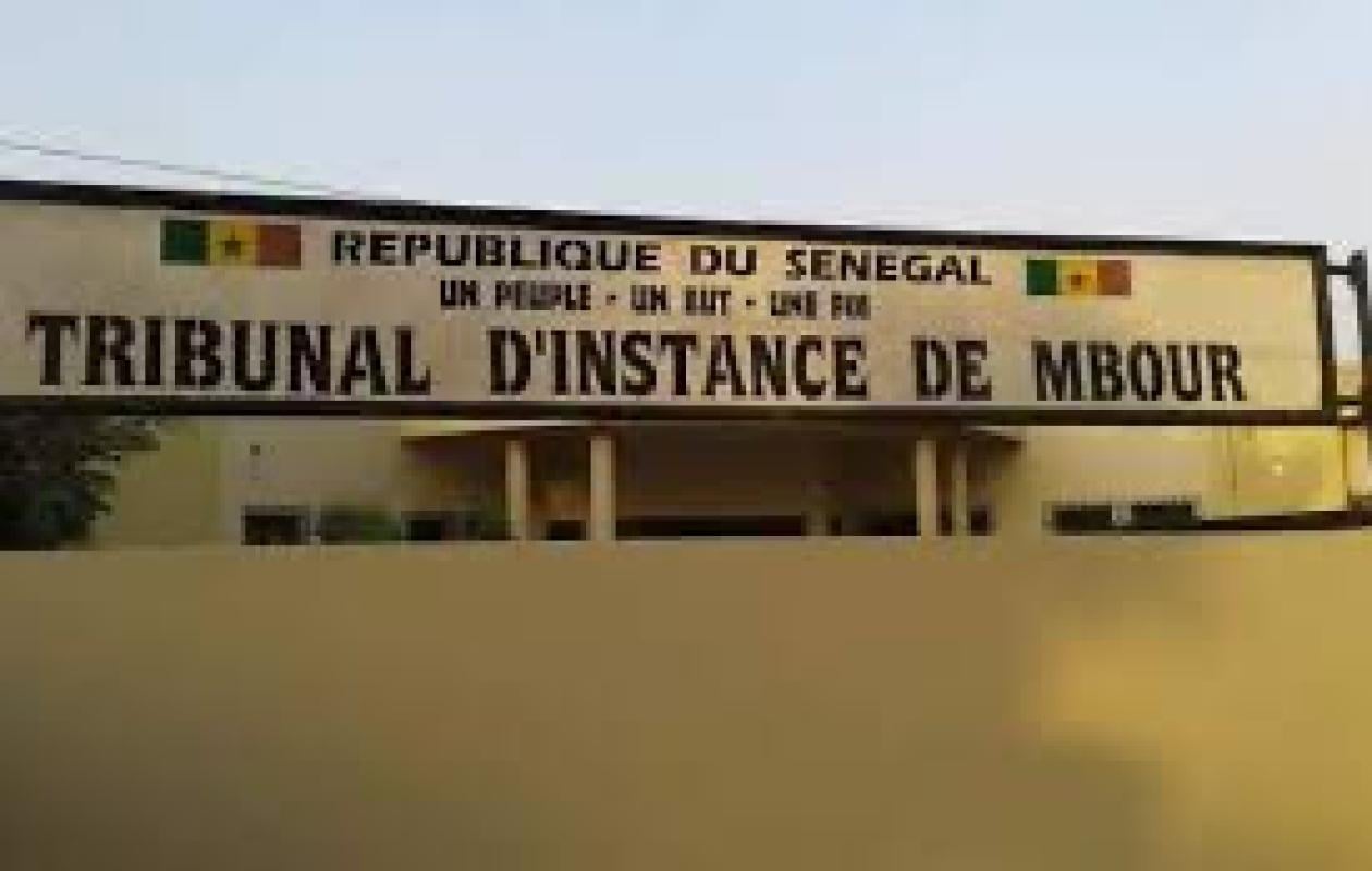 Deux ex-belles-sœurs s’affrontent dans une boîte de nuit : Trois mois de prison avec sursis