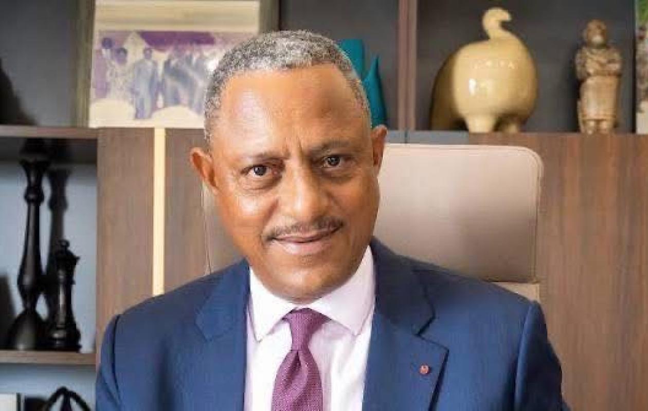 Gabon : Le ministre du Tourisme serait assigné à résidence