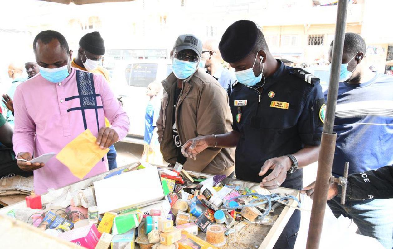 Marché central de Rufisque : La BNLPC saisit des médicaments frauduleux d'une contrevaleur de 7 millions F CFA