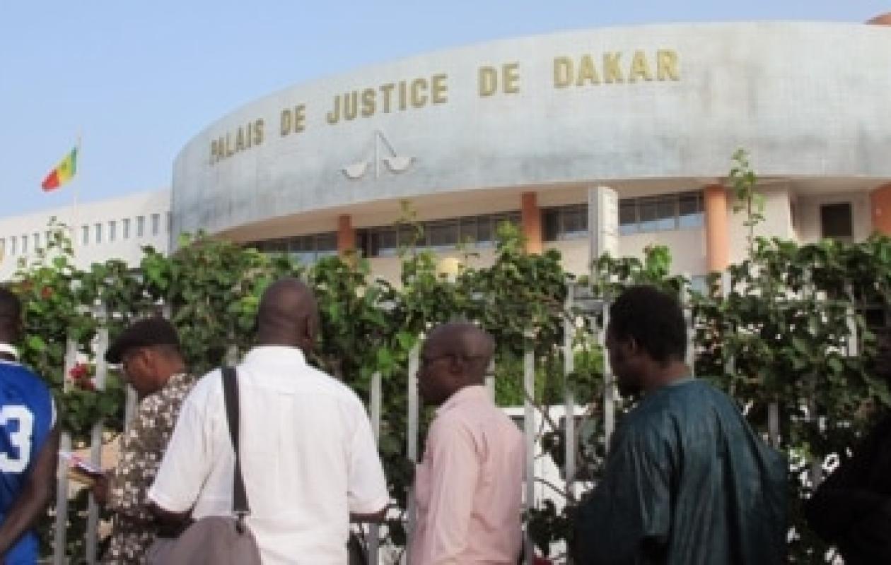 ESCROQUERIE ET FAUX SUR UN DOCUMENT ADMINISTRATIF : Le courtier M. B. prend 8 mois de prison ferme