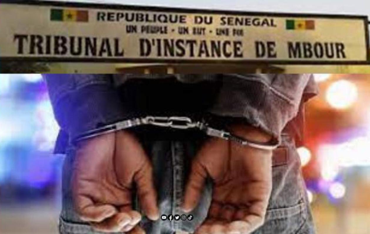 « Je l’ai trouvé avec ma mère » : le récit choc de l’accusé