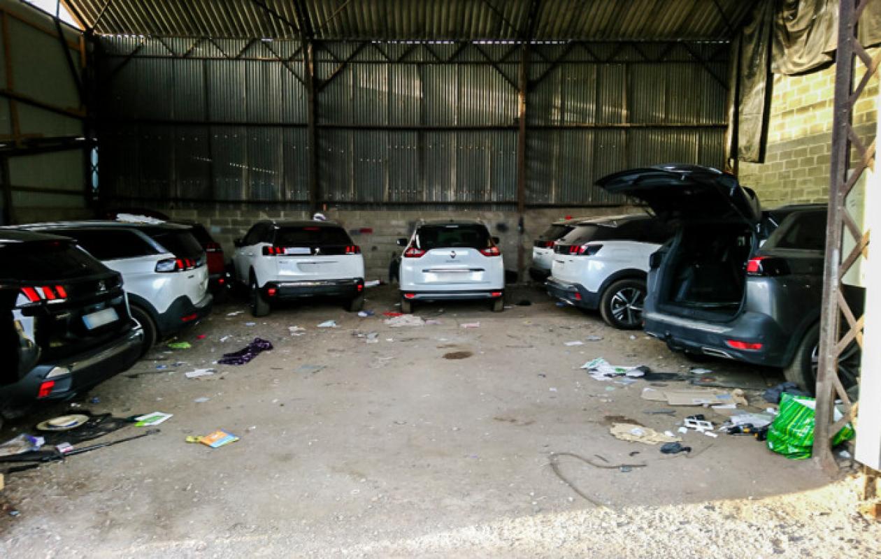 Saly : Un réseau présumé de recel de véhicules démantelé, le principal suspect en fuite