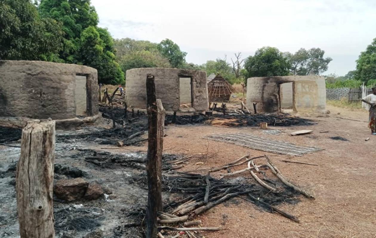 Wamba : Un nouvel incendie détruit une dizaine de cases et relance les inquiétudes