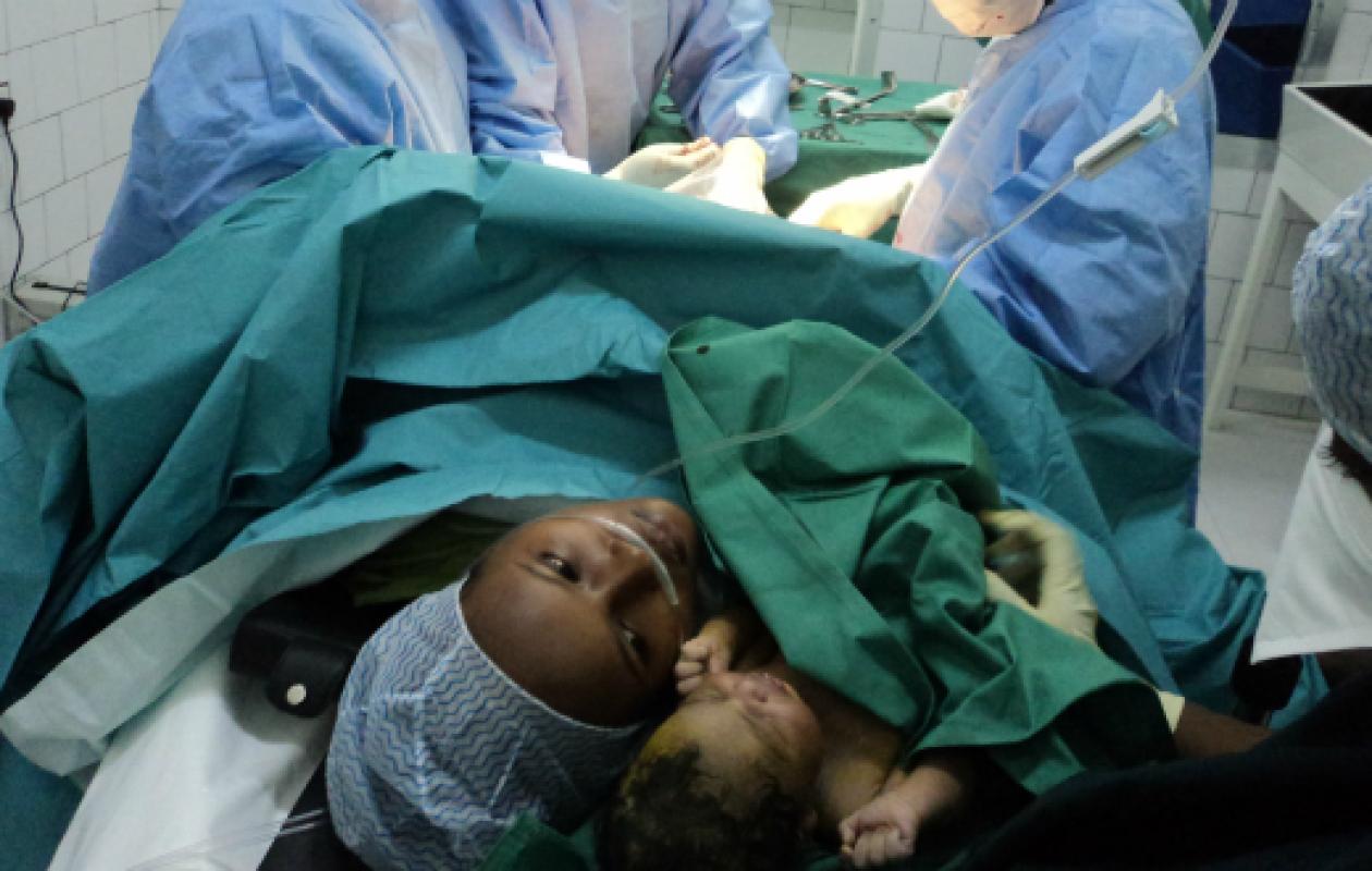 La césarienne au Sénégal : Entre soin vital et la crainte d’être stigmatisé