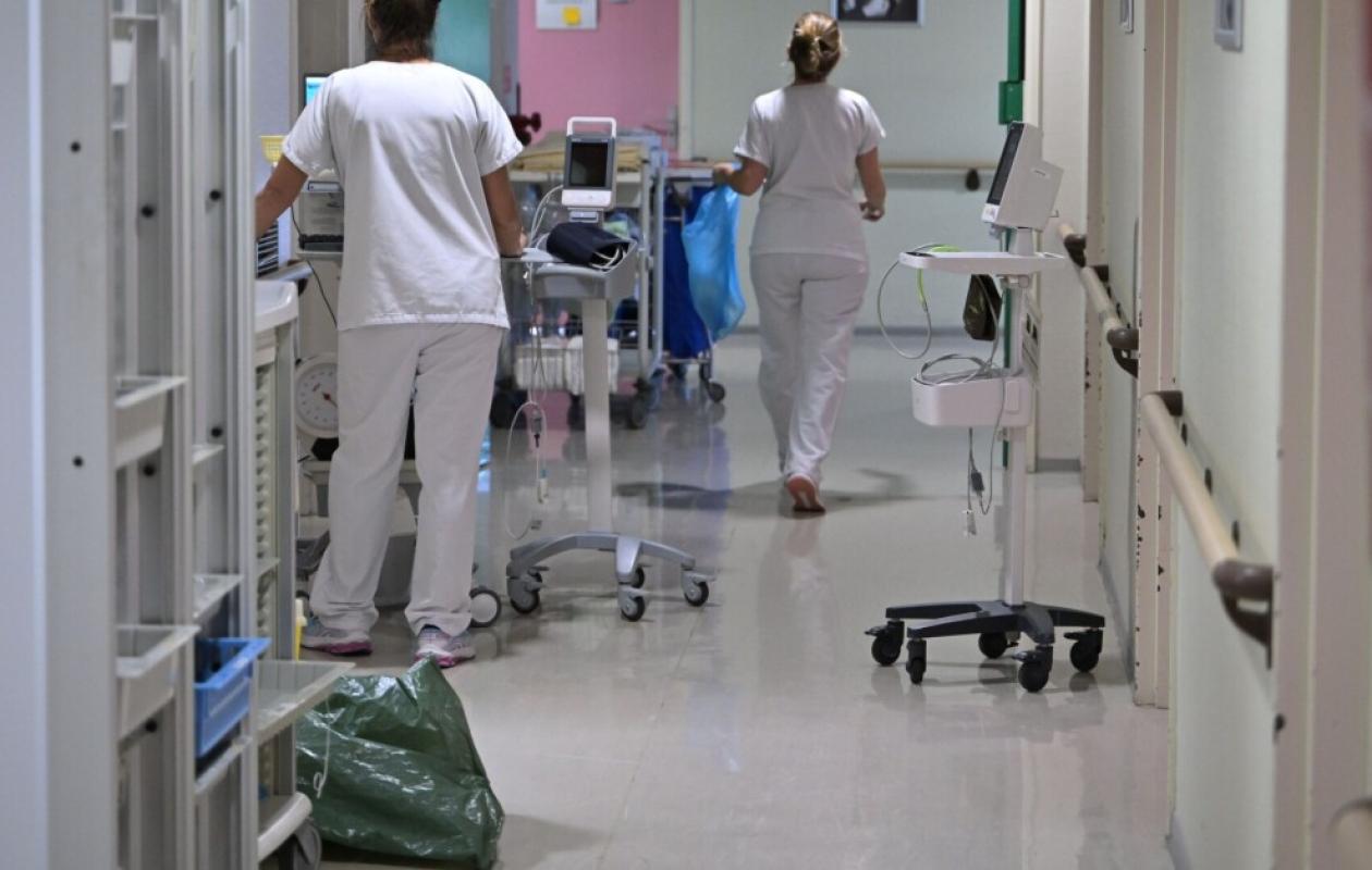 Yusuf, 5 ans, mort à l’hôpital : sa famille, ignorée aux urgences, avait supplié pour avoir des antibiotiques