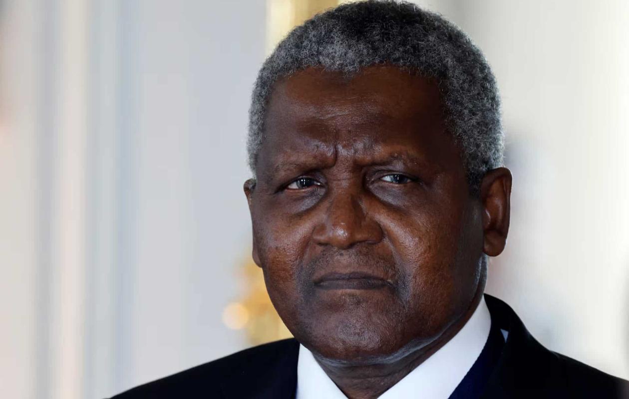 Le milliardaire nigérian Dangote intensifie son bras de fer avec le régulateur pétrolier et réclame une enquête pour corruption