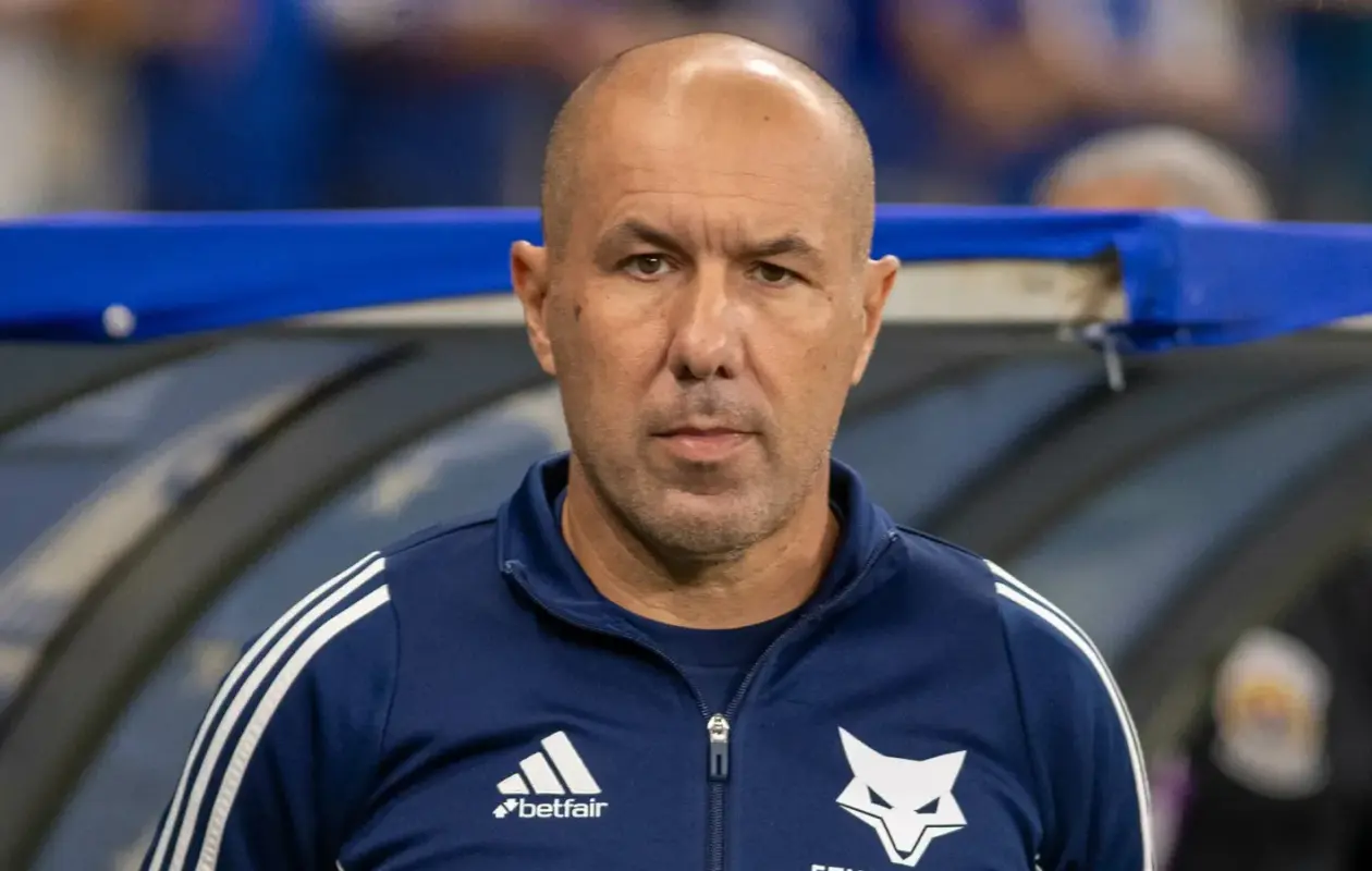 BRÉSIL: LEONARDO JARDIM DÉMISSIONNE DE CRUZEIRO POUR PRÉSERVER SA "SANTÉ PHYSIQUE ET MENTALE"
