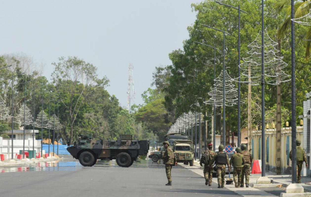 L'ombre des juntes sahéliennes derrière la tentative de putsch au Bénin