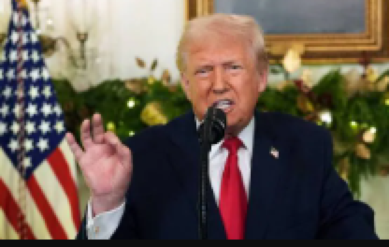 « Les prix baissent et les salaires augmentent » : les contre-vérités du discours de Donald Trump sur son bilan