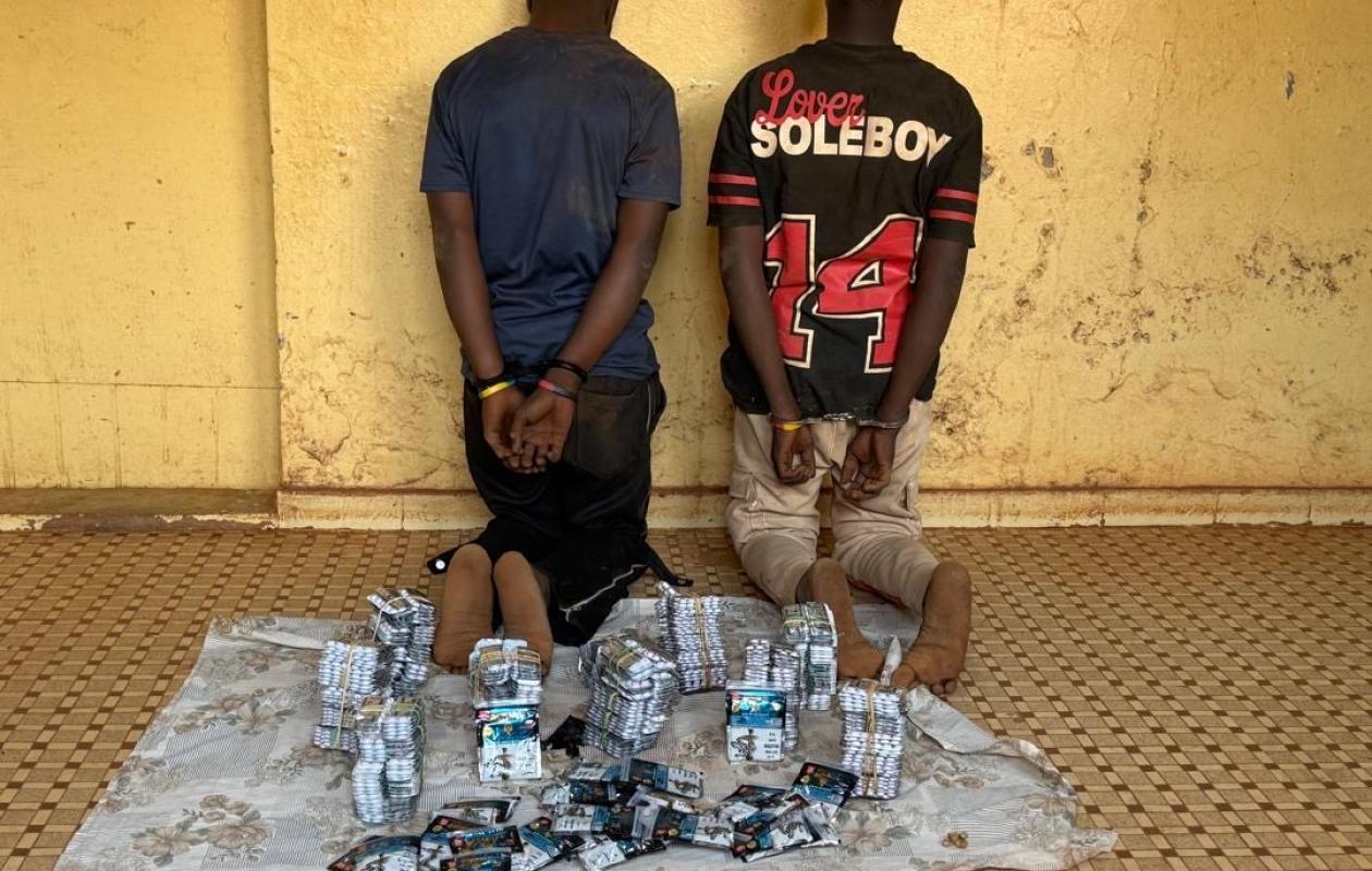 Lutte contre le trafic de drogues : Deux ressortissants nigériens interpellés à Mouran avec une importante quantité de tramadol