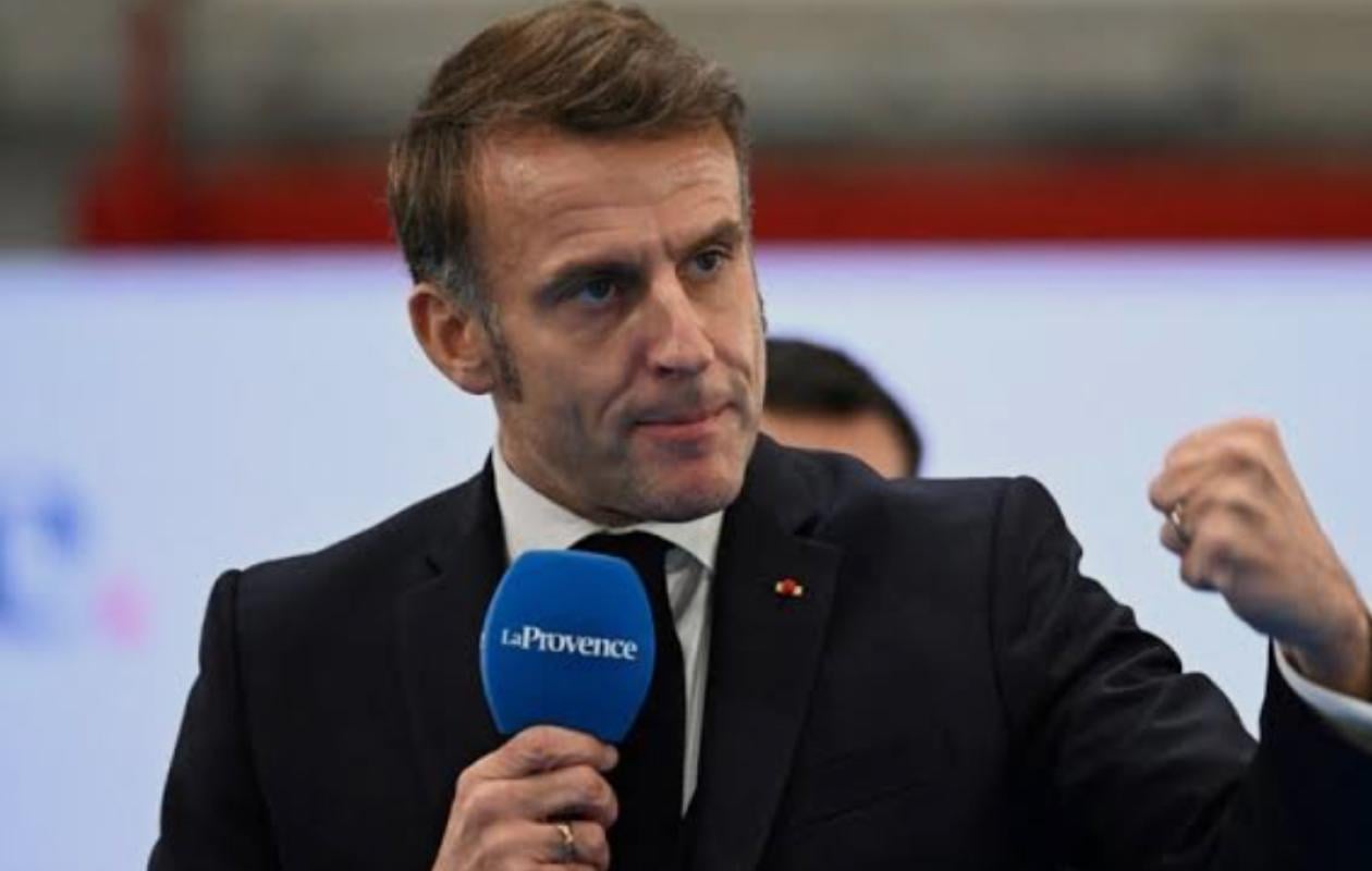 Le lycéen burkinabè qui a irrité Macron avec sa vidéo IA cherchait la fortune et n'a aucun regret