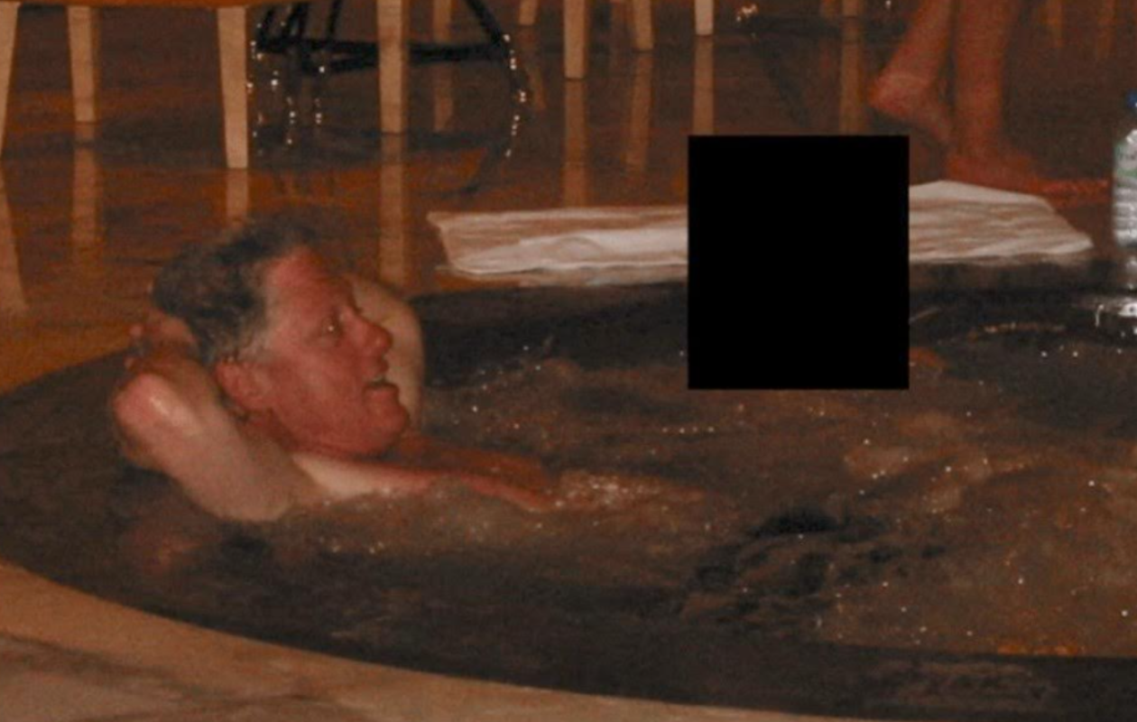 Photos, vidéos et PDF: l'administration Trump publie une partie de l'explosif dossier Epstein