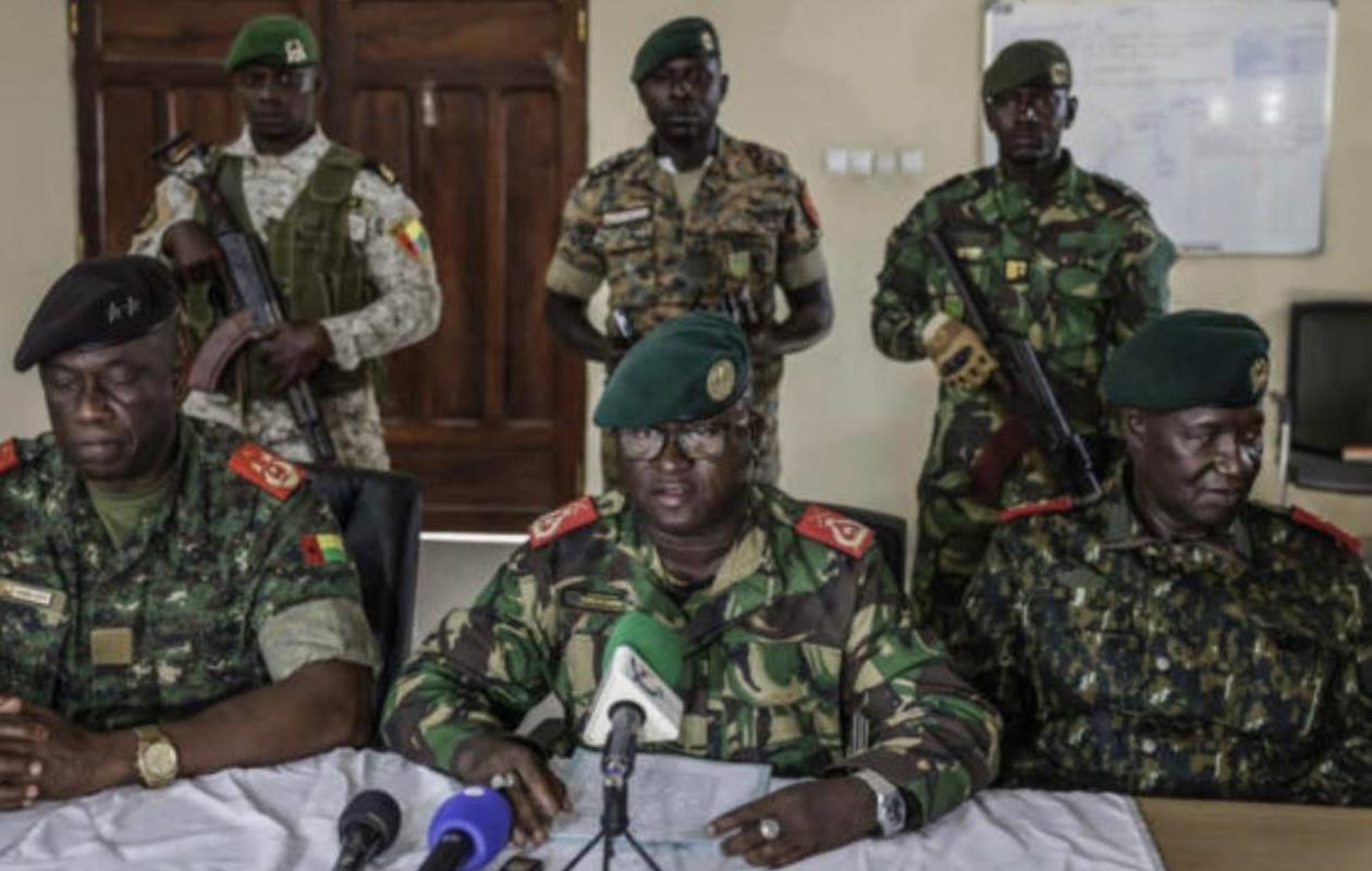 Bissau: la junte dit avoir pris le pouvoir pour éviter un "bain de sang"