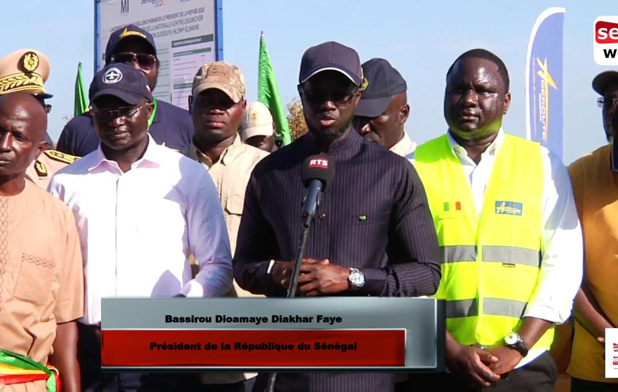 Le Président de la République lance les travaux de réparation de la route Ziguinchor-Cap Skirring et Oussouye-Elinkine