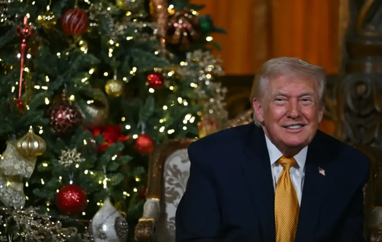 Donald Trump souhaite un joyeux Noël aux « pourritures de gauche radicale »