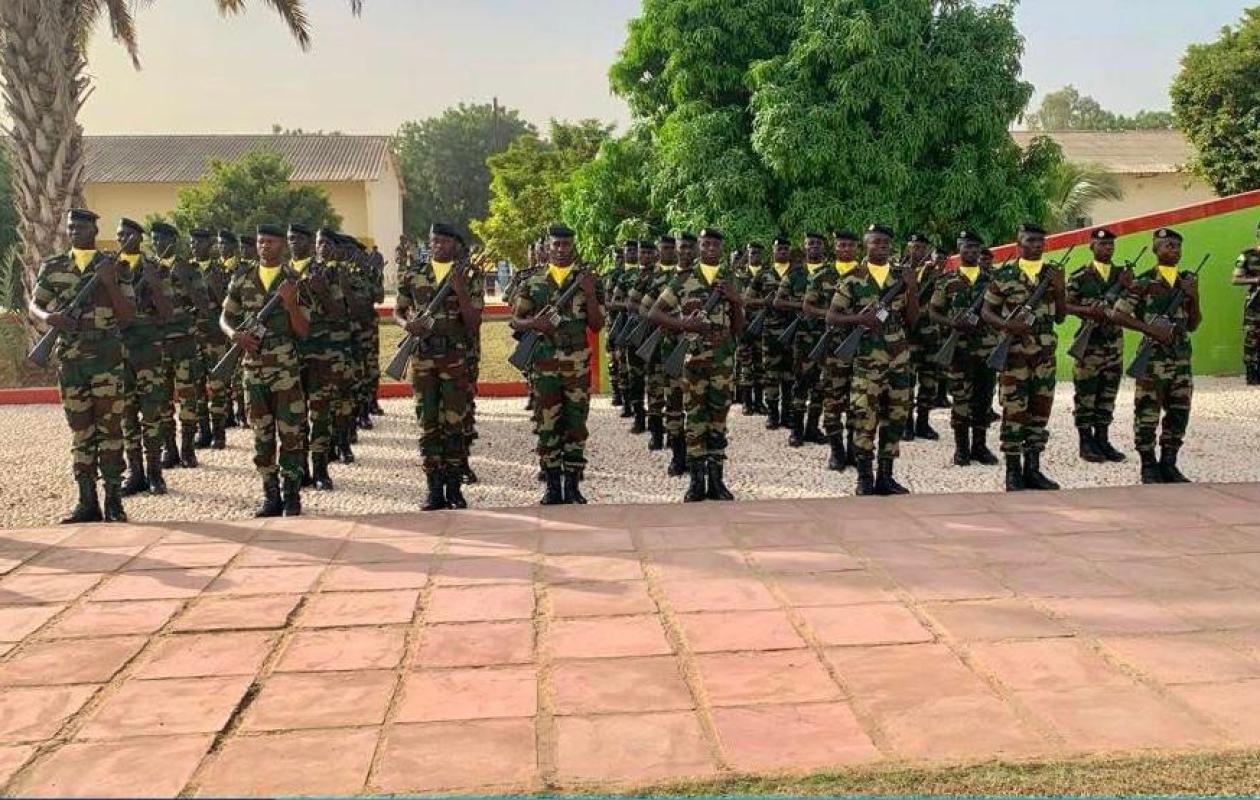Saint-Louis : 12e Bataillon d’instruction, 1 996 nouvelles recrues prêtent serment au drapeau national