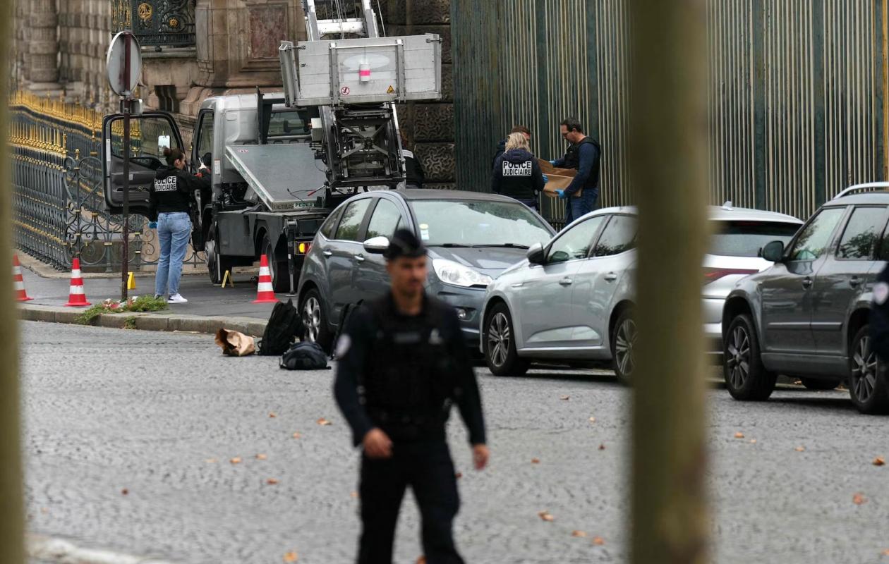 Paris: une femme retrouvée morte après une chute de plusieurs étages