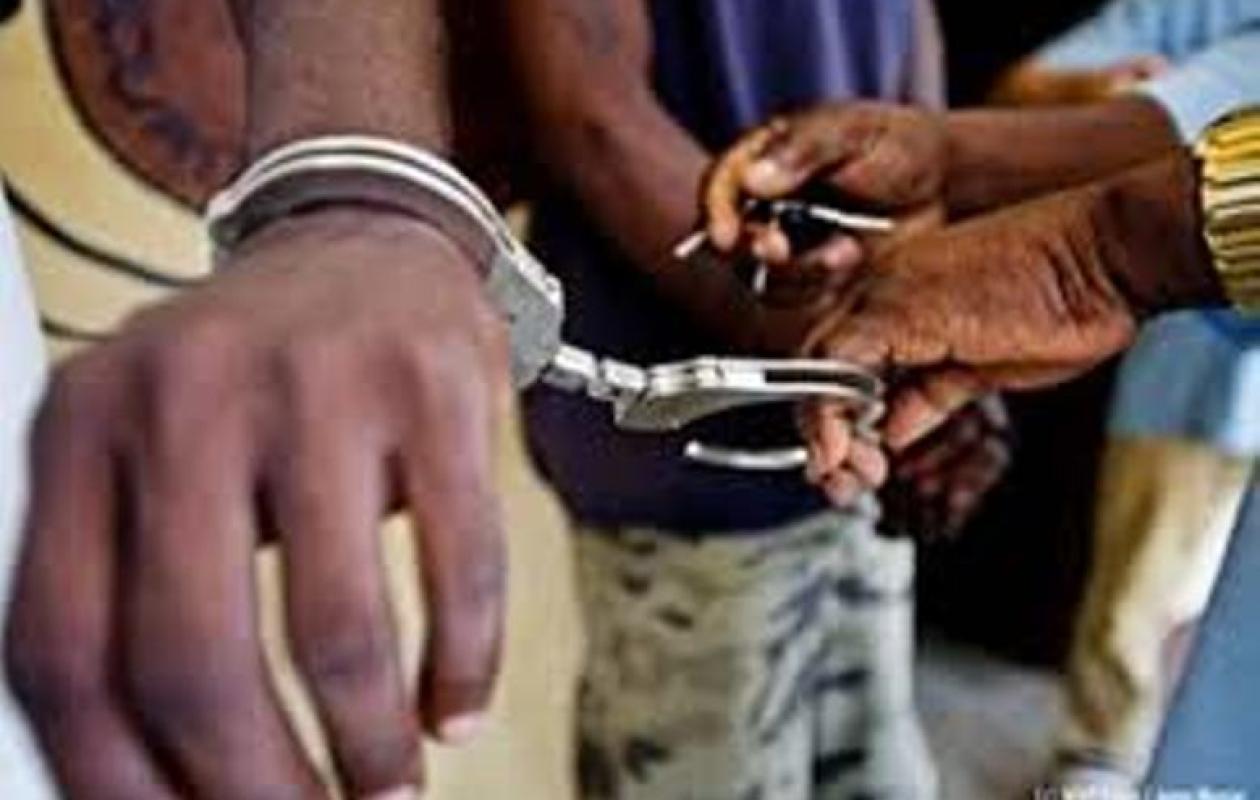 POUT : Il agresse un "jakartaman" et se retrouve à la gendarmerie avec un kilo de chanvre indien