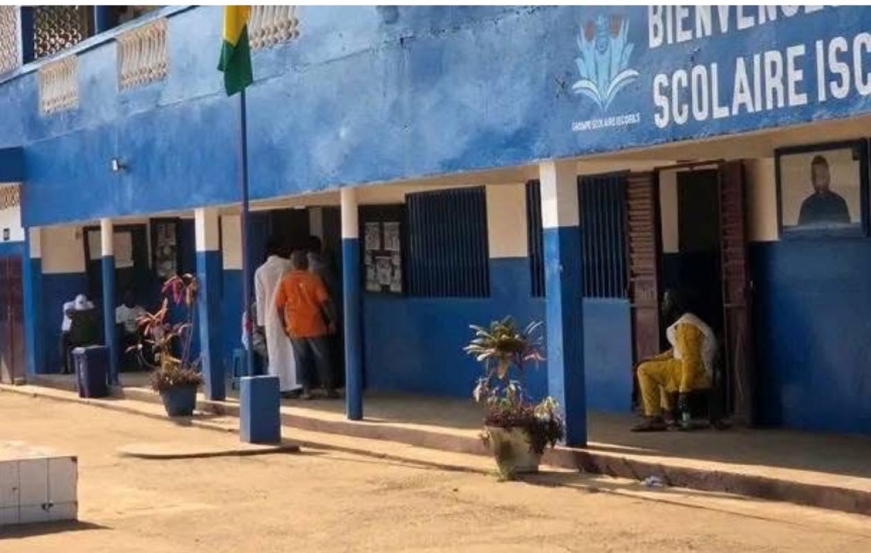 Élection présidentielle en Guinée : Les électeurs absents au centre de vote du collège Moderne Yattaya