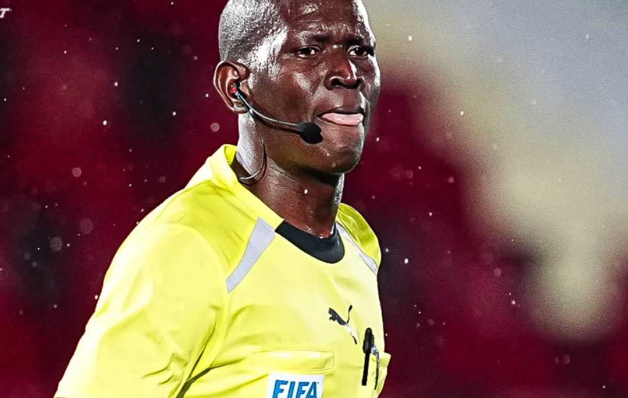 CAN 2025: POURQUOI BOUBOU TRAORÉ, L’ARBITRE DE MAROC-TANZANIE, EST SOUS LE FEU DES CRITIQUES
